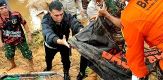 Pencarian Terakhir, Bupati Natuna Kunjungi Keluarga Korban Belum Diketemukan