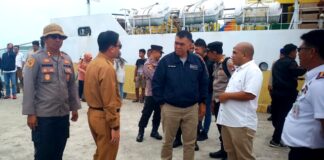 Usai Pencarian Korban Longsor Serasan, Bupati Bersama Tim Gabungan Kembali ke Ranai
