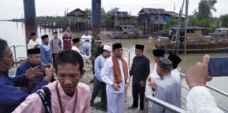 Wakil Bupati Karimun Safari Ramadhan di Masjid Manawiyah Sei Ungar Utara