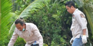 Sepekan Tragedi Longsor Serasan, Anggota DPRD Natuna Ini Turut Evakuasi Warga