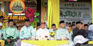 Bupati Natuna Hadiri Pawai Takruf STQH Kepri ke-X di Karimun