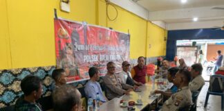 Gelar Jumat Curhat, Kapolsek Balai Karimun Terus Akomodir Aspirasi Masyarakat