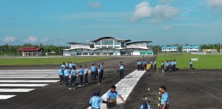 Natuna Aman Terbang, Lanud RSA Rutin Gelar Bersih Landasan Pacu