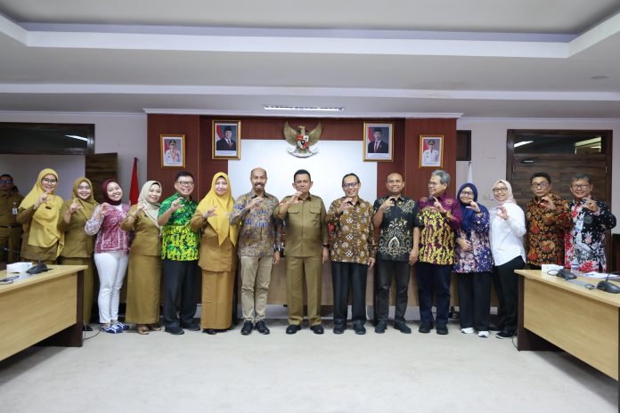 8705f98b937e408b95362749640393fa