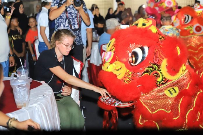 ac7edb67d2cc547126e6a2abb9e71e8d