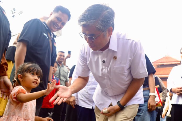 Menaker Yassierli Mudik Bersama Warmindo, Bukti Perusahaan dan Mitra Tumbuh Bersama - 2