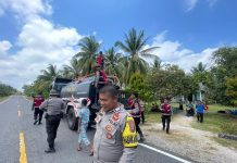 Dampak Kemarau, Kapolres Natuna Instruksi Personel Distribusi Air Bersih ke Desa Pengadah