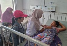 Ketua Komisi I DPRD Kepulauan Anambas Tinjau Anak-anak Korban MBG di RSUD Palmatak