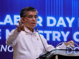 Menaker Tegaskan Kesempatan Kerja Tetap Terbuka di Tengah Tantangan Global