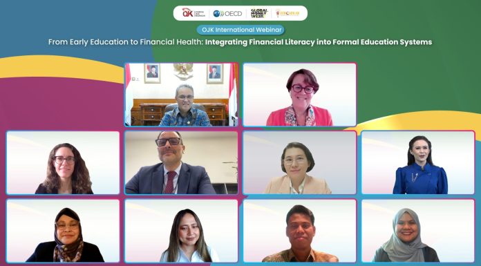 Melalui Webinar, OJK Dorong Penguatan Literasi Keuangan Lewat Pendidikan Formal