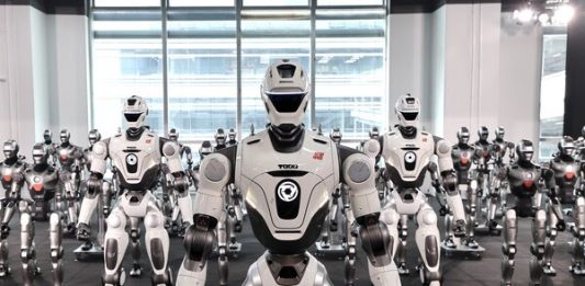 Resmikan Pabrik Cerdas di Shenzhen, EngineAI Mulai Kirim Robot Humanoid T800 Secara Massal