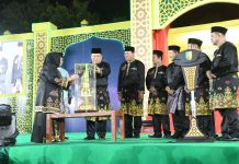 Serahkan Piala Bergilir di Pembukaan MTQ ke-44 Riau, Bupati Kasmarni Titip Harapan Besar ke Kafilah Bengkalis