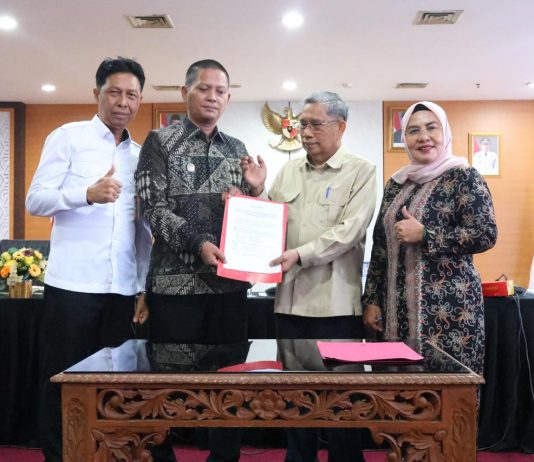 Rapat RTRW di Batam, Wabup: Fondasi Utama Pembangunan Anambas Kedepan