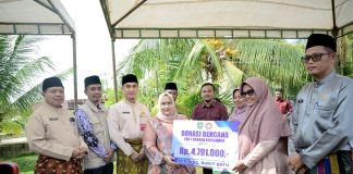 Bantu Korban Puting Beliung di Api-Api, Kasmarni: Pemerintah Selalu Hadir di Tengah Masyarakat