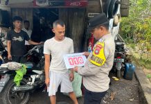 Bhabinkamtibmas Ranai Darat Ajak Pengelola Bengkel Motor Cegah Balap Liar dan Sosialisasikan Layanan Polisi 110