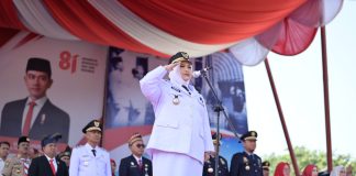 Khidmat dan Penuh Makna, Kasmarni Pimpin Upacara Peringatan HUT ke-81 RI di Bengkalis