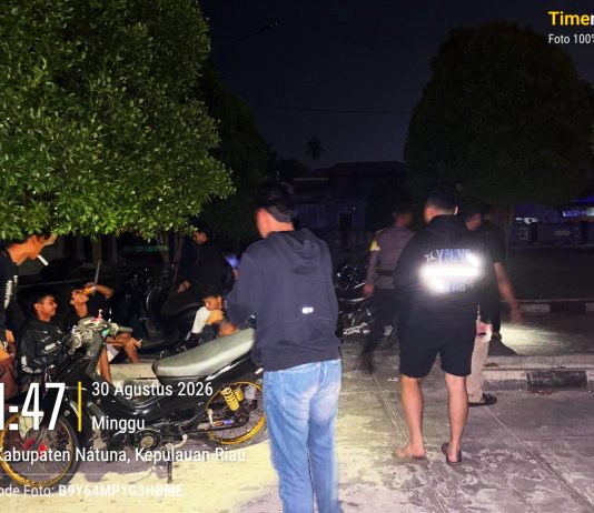 Jaga Kondusifitas Wilayah Perbatasan, Kapolres Natuna Terjunkan Personel Patroli