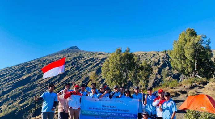 Tingkatkan Keselamatan Wisatawan, Kemnaker Perkuat Kompetensi Pemandu Wisata Gunung di NTB