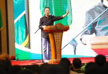 Kobarkan Semangat, Amsakar Ajak 1.600 Mahasiswa Baru UIS Jadi Generasi Unggul Berdaya Saing Global