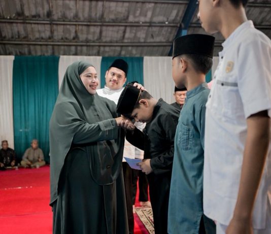 Kasmarni Ajak Warga Bengkalis Jadikan Maulid Nabi Momentum Perbaiki Akhlak dan Perkuat Sinergi