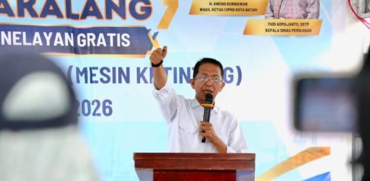 Kukuhkan Tim Cakalang Batam, Amsakar: Permudah Administrasi Kapal Nelayan Hinterland