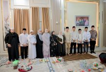 Meski Agenda Padat, UAS Sempatkan Tabligh Akbar di Bengkalis