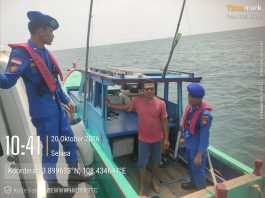 Patroli Perairan, Satpolairud Polres Natuna Ajak Nelayan Utamakan Keselamatan