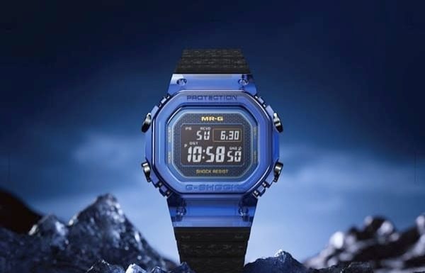 Casio MR-G Luncurkan Jam Tangan Kristal Safir Biru Edisi Terbatas