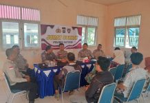 Jumat Curhat, Satbinmas Polres Natuna Serap Aspirasi Masyarakat Batu Gajah