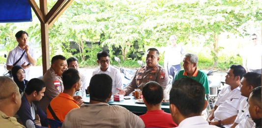 Krisis Air Bersih di Pasar Ranai, Kapolres Instruksi Personel Segera Salurkan